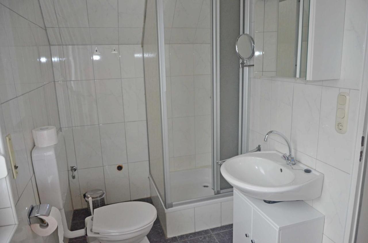 Ferienwohnung Kleinhaus, 95008 Rhauderfehn ภายนอก รูปภาพ